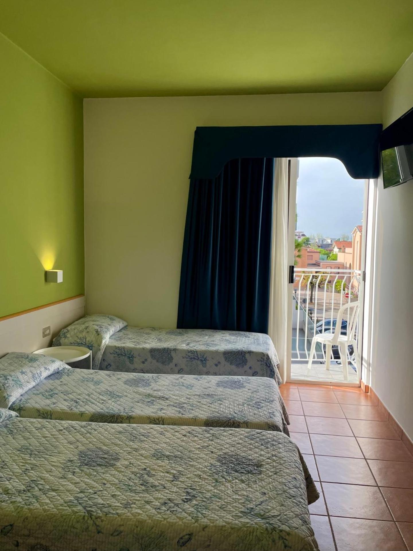 Hotel Portofino Τζεσόλο Λίντο Εξωτερικό φωτογραφία
