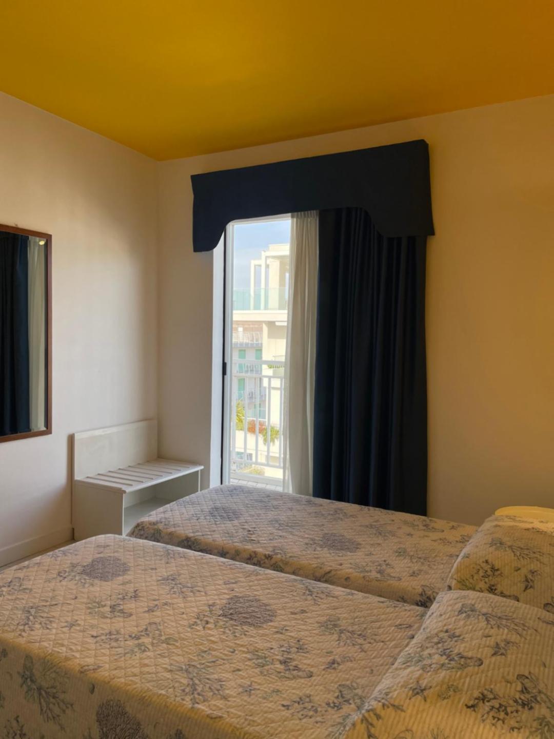 Hotel Portofino Τζεσόλο Λίντο Εξωτερικό φωτογραφία
