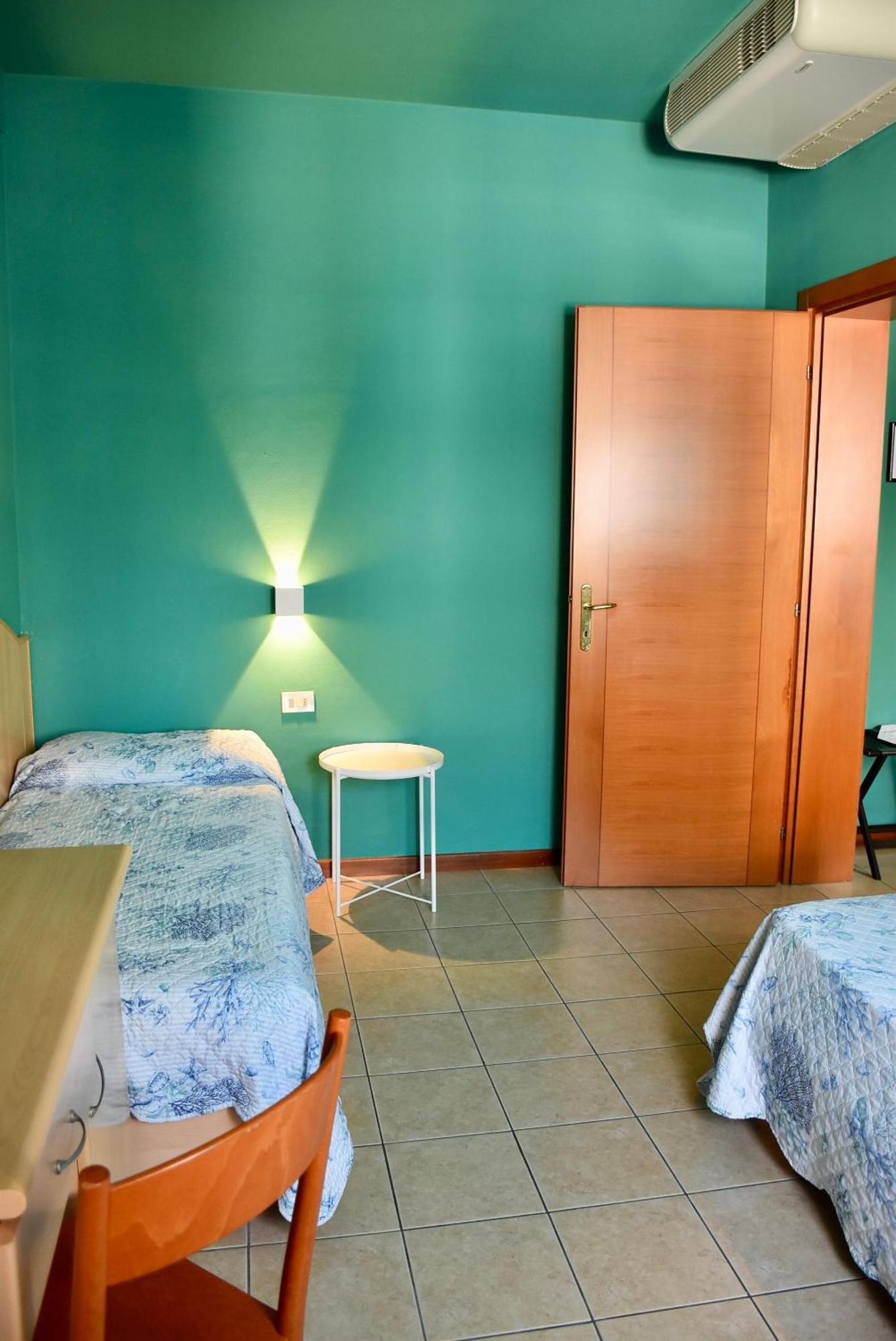 Hotel Portofino Τζεσόλο Λίντο Εξωτερικό φωτογραφία