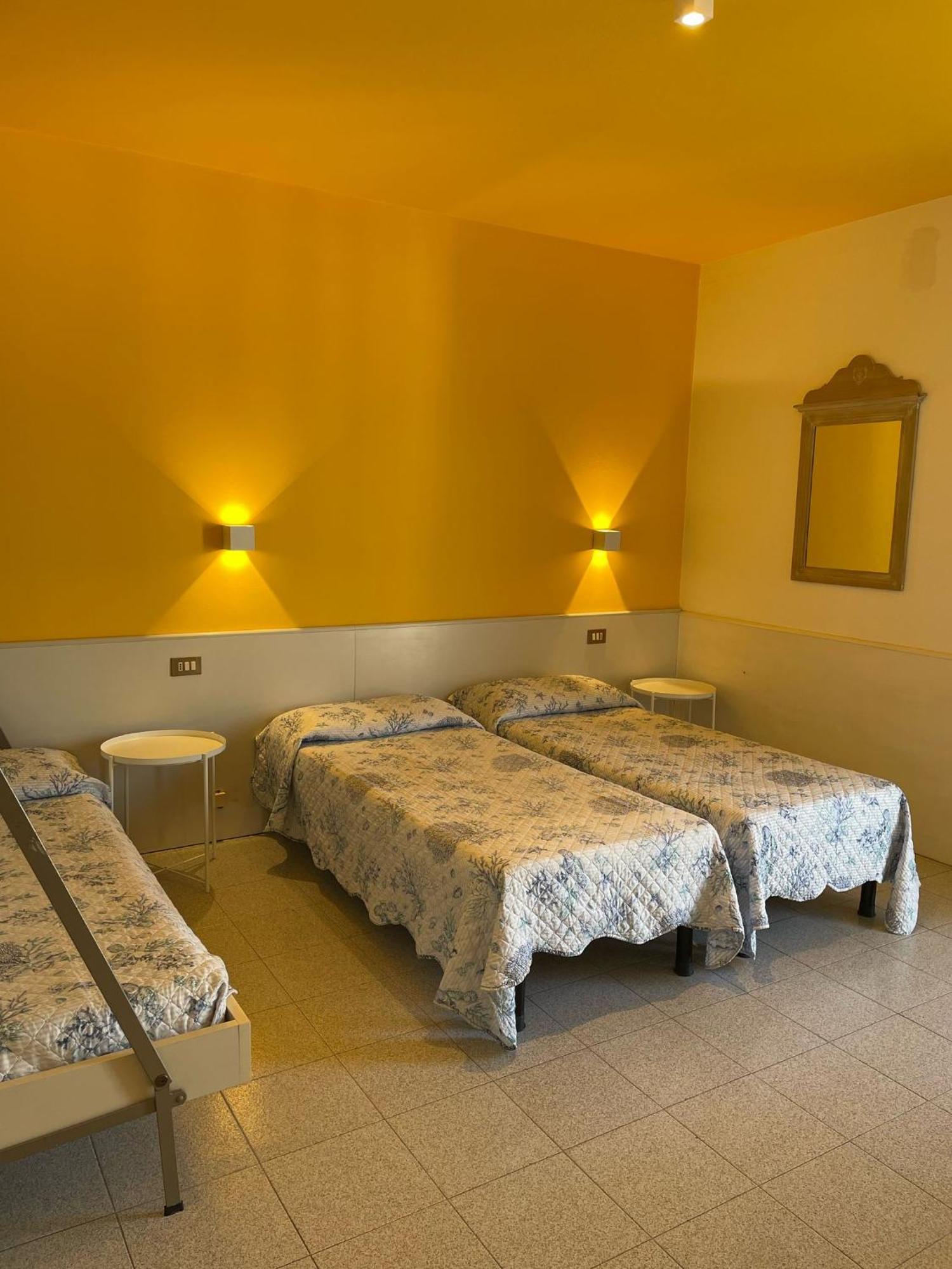 Hotel Portofino Τζεσόλο Λίντο Εξωτερικό φωτογραφία